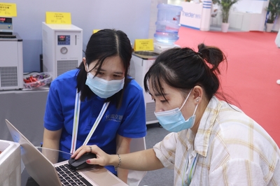 匠心打造 长流仪器用品质赢得客户信赖